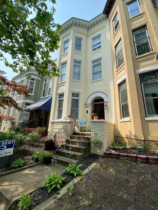 1627 W Grace St in Richmond, VA - Building Photo