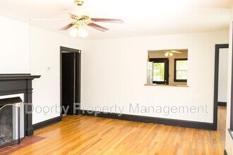 219 Sequoia Dr in Chattanooga, TN - Foto de edificio - Building Photo