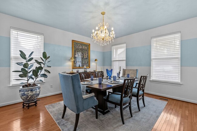 1405 Longwood Dr in Norfolk, VA - Building Photo - Building Photo