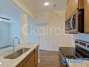 6135 Taramore Ln NW in Huntsville, AL - Building Photo - Building Photo