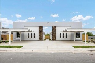9206 N 56th Ln, Unit 1 in Mission, TX - Building Photo