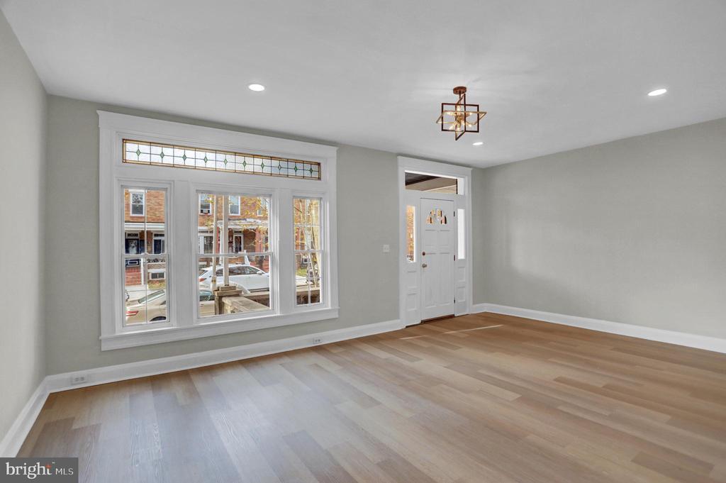 3202 Dudley Ave in Baltimore, MD - Building Photo