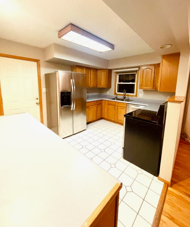 525 SW Maple St in Ankeny, IA - Building Photo - Building Photo