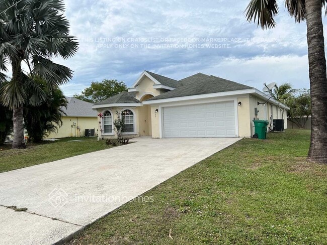 1835 SW Dalmatian Ave in Port St. Lucie, FL - Building Photo - Building Photo