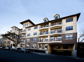 Texan West Campus Apartments