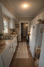 2015 E 81 St in Kansas City, MO - Building Photo - Building Photo