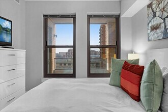 520 12th St S in Arlington, VA - Building Photo - Building Photo