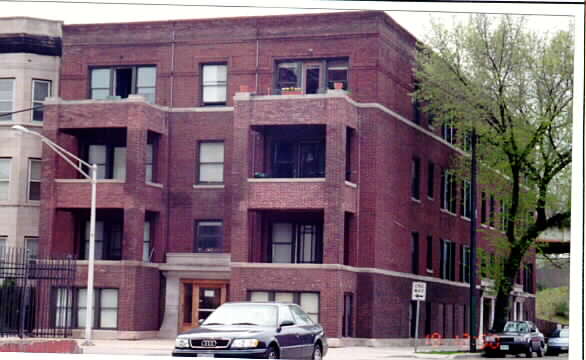 4362 N Kenmore Ave in Chicago, IL - Building Photo - Building Photo