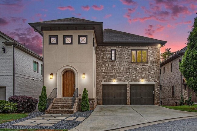 property at 613 Esfun Trce