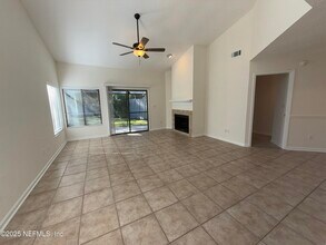 47 Turtleback Trail in Palm Valley, FL - Building Photo - Building Photo
