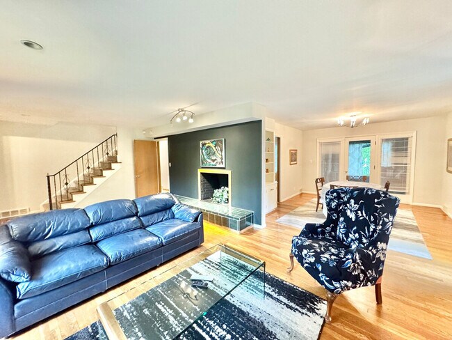 15681 Wyatt Rd in East Cleveland, OH - Building Photo - Building Photo