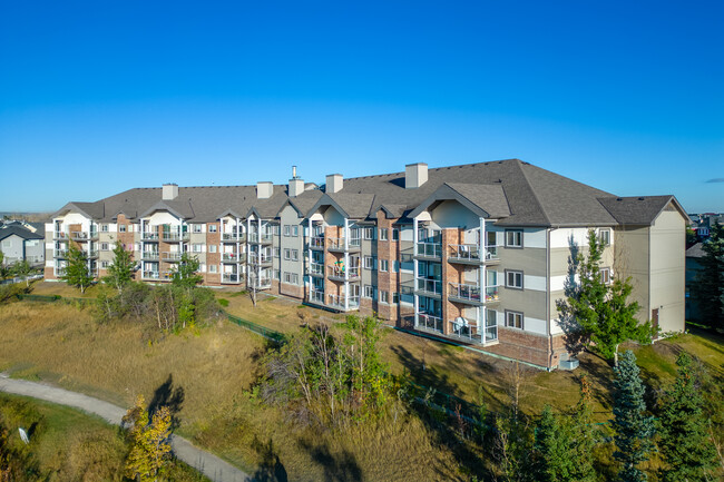 92 Saddle Tree Crt NE in Calgary, AB - Building Photo - Building Photo