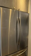 1440 Brickell Bay Dr, Unit 805 in Miami, FL - Foto de edificio - Building Photo