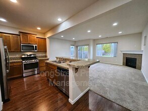 6355 SE Imagine Way in Hillsboro, OR - Building Photo - Building Photo