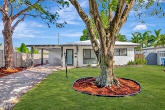4840 NE 5th Ave in Fort Lauderdale, FL - Building Photo - Building Photo