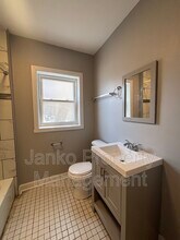 2914 W 64th St in Chicago, IL - Building Photo - Building Photo