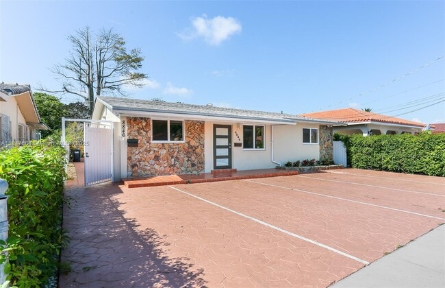 property at 8846 SW 25th St