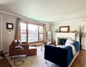 7305 53rd Ave NE in Seattle, WA - Building Photo - Building Photo