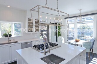 62 Miwok Dr in San Anselmo, CA - Building Photo - Building Photo