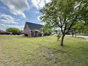 1001 Weiss Ave in Princeton, TX - Building Photo - Building Photo