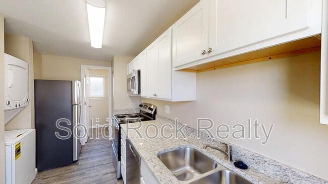 2409 E St Vrain St in Colorado Springs, CO - Building Photo - Building Photo