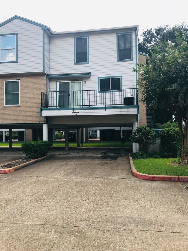 18515 Egret Bay Blvd Rentals in Houston, TX