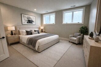 4243 N Damen Ave in Chicago, IL - Building Photo - Building Photo