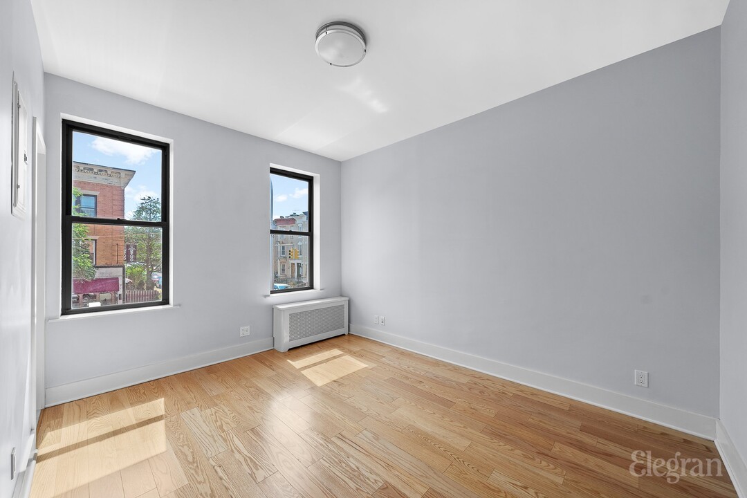 2901 Avenue D-Unit -APT 2F in Brooklyn, NY - Building Photo