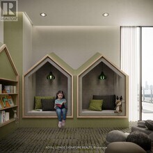 1007 The Queensway in Toronto, ON - Building Photo - Building Photo