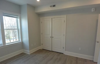 110 Kenrick St in Boston, MA - Building Photo - Building Photo
