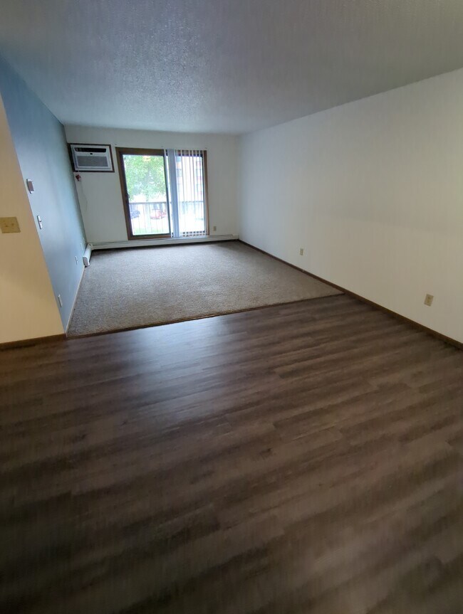 Regency East Apartments