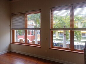 2660 First St in Ft. Myers, FL - Building Photo - Building Photo