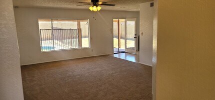 5115 N 71st Dr in Glendale, AZ - Building Photo - Building Photo