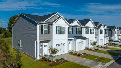 Beckington in Leland, NC - Foto de edificio - Building Photo