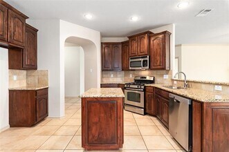 5032 Harney Dr in Fort Worth, TX - Building Photo - Building Photo
