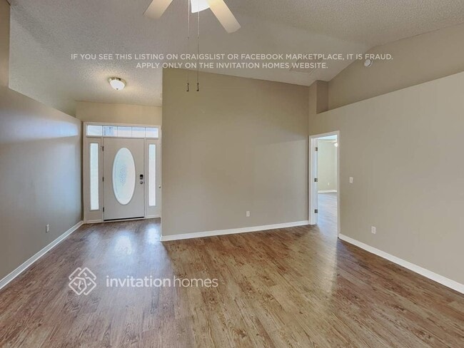 15582 Moss Hollow Dr in Jacksonville, FL - Foto de edificio - Building Photo