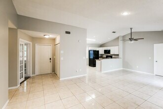 9845 NW 9th Ct in Plantation, FL - Building Photo - Building Photo