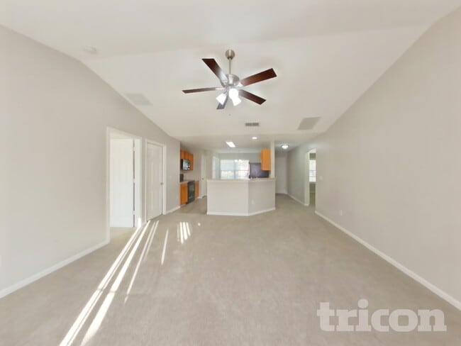 3784 Lauren Crest Ct in Jacksonville, FL - Foto de edificio - Building Photo