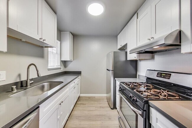 1805 Sausal St in Oakland, CA - Building Photo - Building Photo