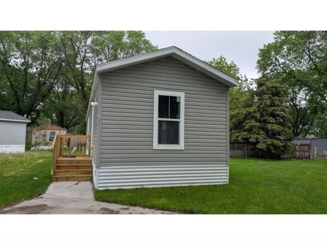 property at 152 Lynn Ln