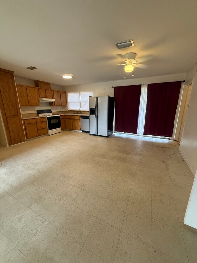 property at 1028 Esposito St