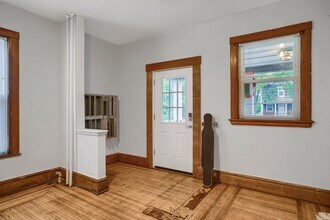 1316 7th St SE in Minneapolis, MN - Building Photo - Building Photo