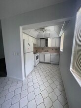 285 Markham M in Deerfield Beach, FL - Foto de edificio - Building Photo