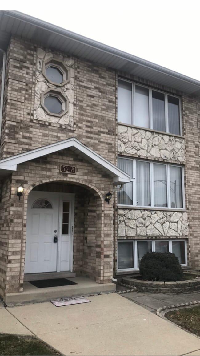 5218 S Kilbourn Ave, Unit 1