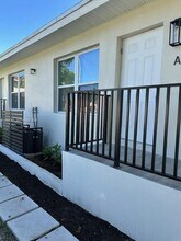 1191 NW 40th St in Miami, FL - Foto de edificio - Building Photo