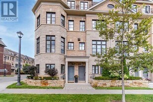 2147 Lillykin St in Oakville, ON - Building Photo