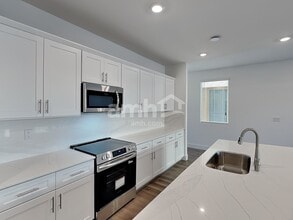 5820 Fly Fisher St in Las Vegas, NV - Building Photo - Building Photo