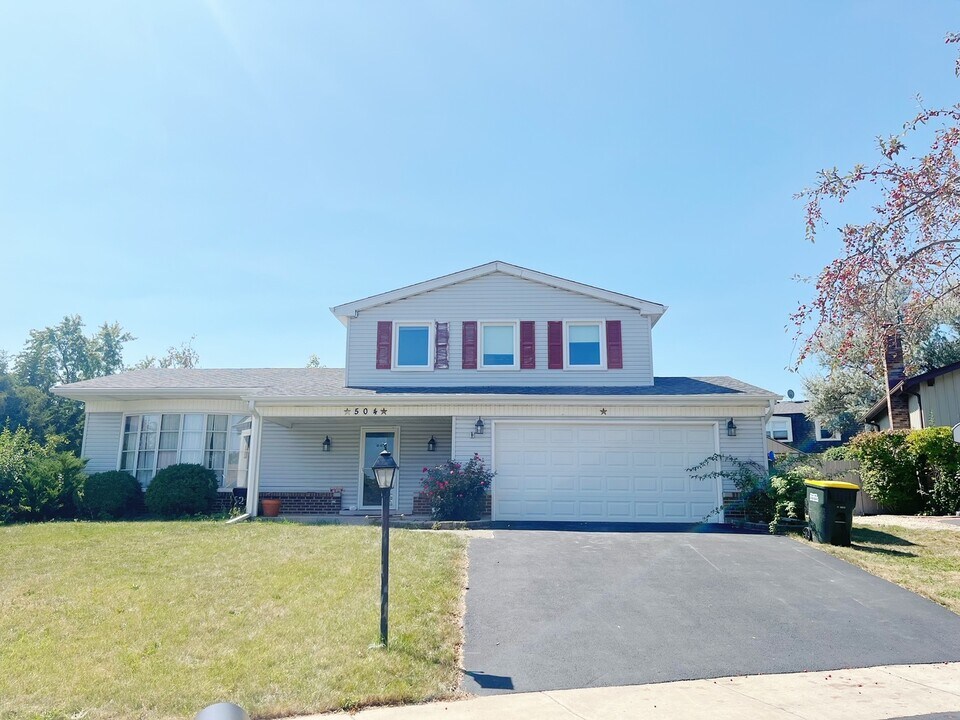 504 Revere Ave in Westmont, IL - Building Photo