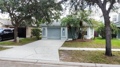 5722 Tanagerlake Rd in Fish Hawk, FL - Building Photo - Building Photo