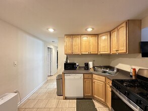2137 N Sheffield Ave in Chicago, IL - Building Photo - Building Photo